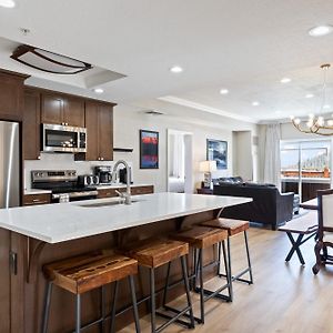 Remodeled Condo Westgate Resort & Spa, 4 King Beds, Pool, Hot Tub, Ski In Ski Out